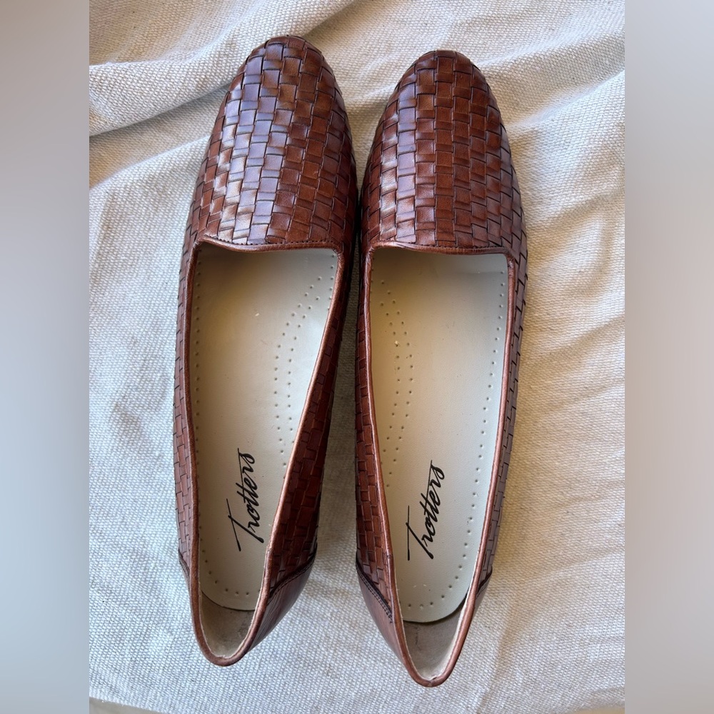 Trotters‎ Liz III Brown Woven Leather Slip-On Women’s Size 8 Narrow - Picture 7 of 11